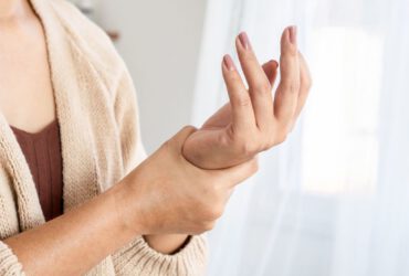 Understanding Joint Stiffness: Causes and Solutions